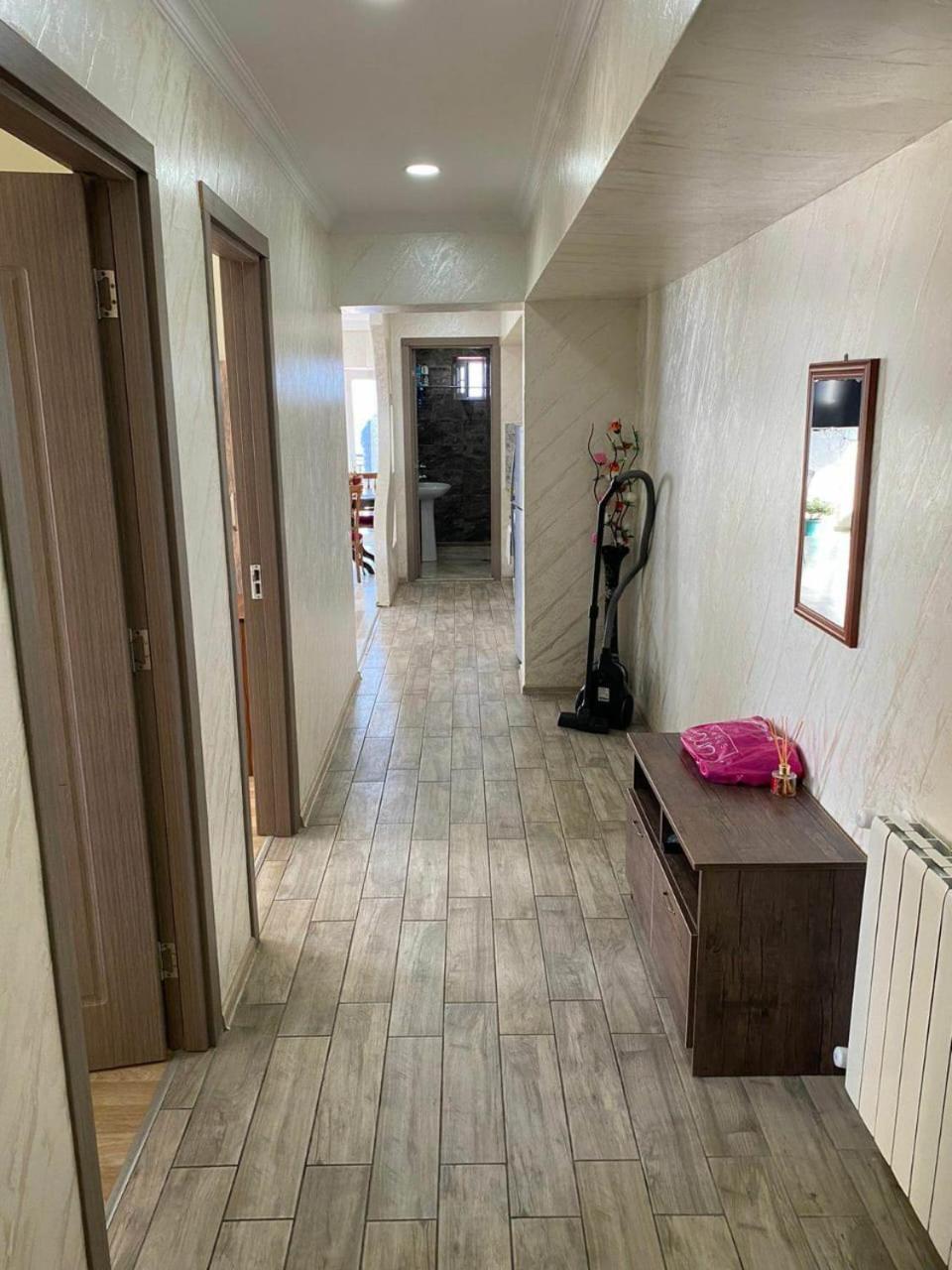 Appartement Apartament With Sea View à Batoumi Extérieur photo
