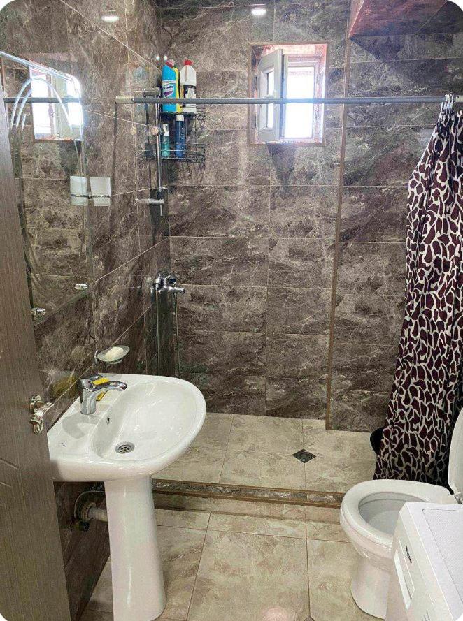 Appartement Apartament With Sea View à Batoumi Chambre photo