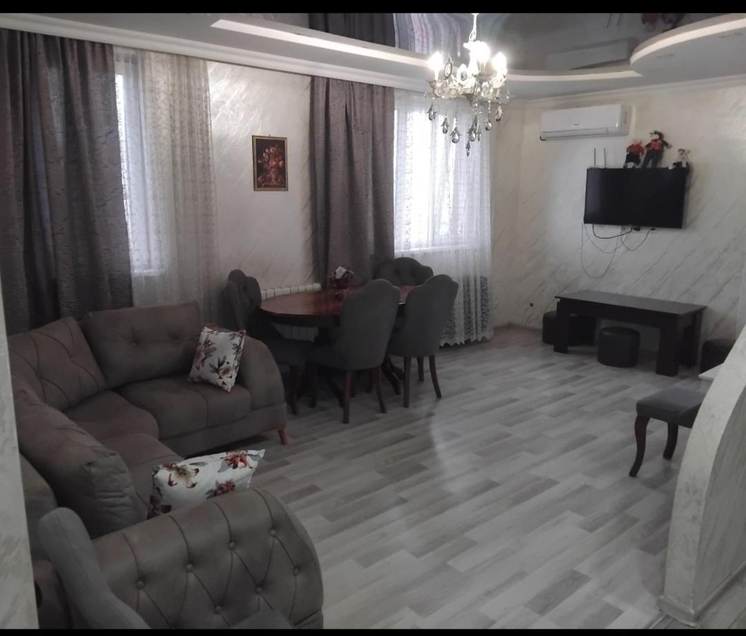 Appartement Apartament With Sea View à Batoumi Extérieur photo